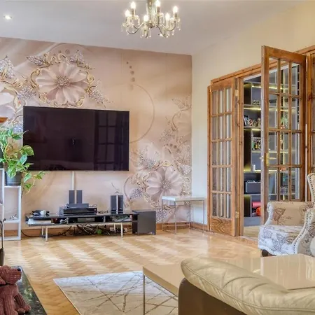 Casa vacanze Premium 4br Family W/ Garden Annex And Gym
