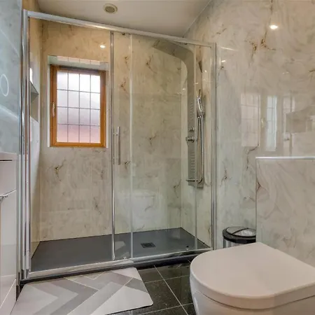 Casa vacanze Premium 4br Family W/ Garden Annex And Gym *